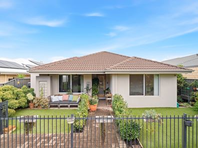 4 Perks Lane, Baldivis WA 6171