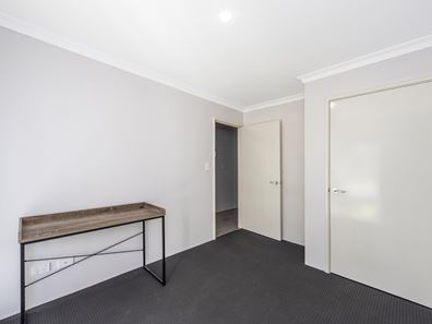 79 Allatoona Avenue, Golden Bay WA 6174