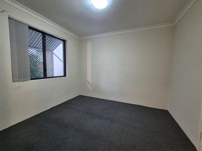 60/191 Railway Parade, Kelmscott WA 6111
