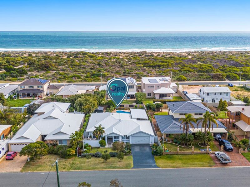 11 Ivanhoe Street, Golden Bay WA 6174