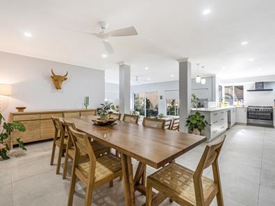 11 Ivanhoe Street, Golden Bay WA 6174