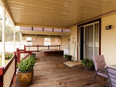 40 & 41 Parkes Street, Burracoppin WA 6421