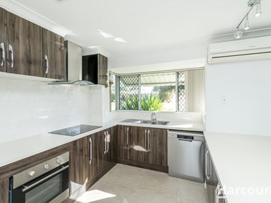 26 Sydenham Street, Dianella WA 6059