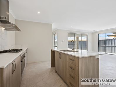 24 Allium Road, Wellard WA 6170