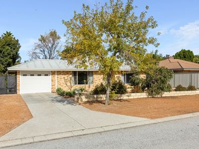 118 Stratton Boulevard, Stratton WA 6056