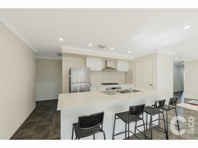 37 Pristine Loop, Baldivis WA 6171