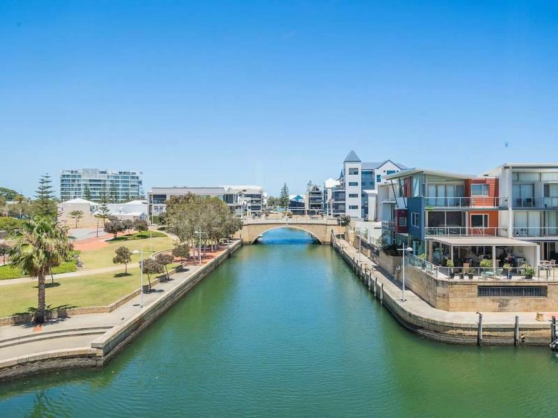 16/3 The Palladio, Mandurah WA 6210