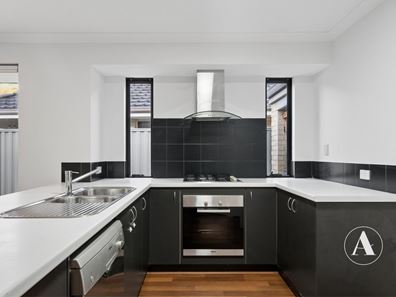 399 Wright Road, Piara Waters WA 6112