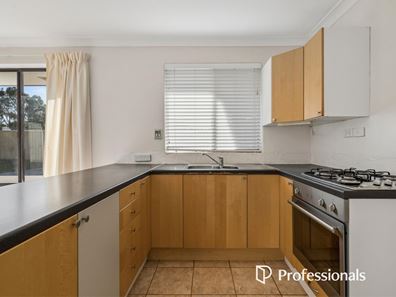17 Grafham Road, Brookdale WA 6112