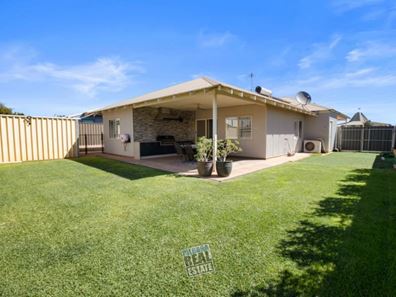 5 Desert Pea Boulevard, Nickol WA 6714