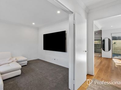 42B Walter Road, Bassendean WA 6054