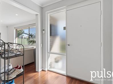 5/50-52 Leach Highway, Wilson WA 6107