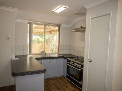 30 Tappak Street, Waggrakine WA 6530