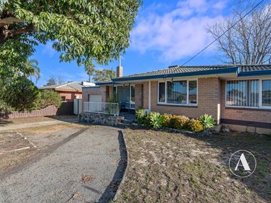 11 Barming Street, Gosnells WA 6110