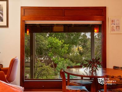 17 Gemsarna Crescent, Kelmscott WA 6111