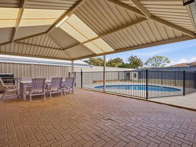 9 Slater Court, Kardinya WA 6163