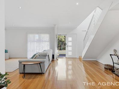 101 Darwin Terrace, Dudley Park WA 6210