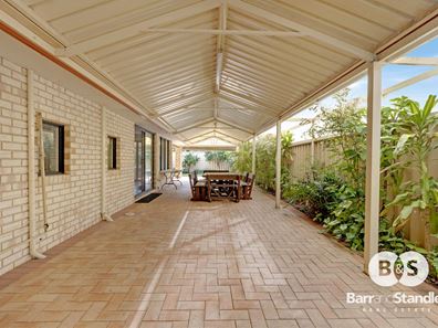 7 Wiroo Loop, Dalyellup WA 6230