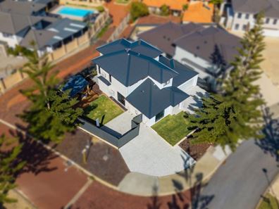 1 Captain Court, Wannanup WA 6210