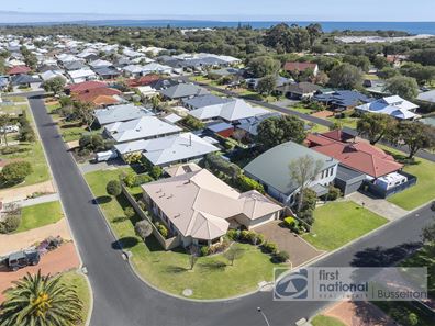 12 Travellers Well Street, Broadwater WA 6280
