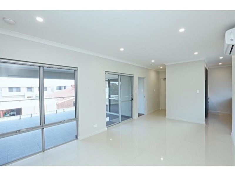 5/17 Sykes Avenue, Innaloo WA 6018