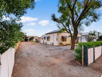 27 Rosenberg Crescent, Kalgoorlie WA 6430