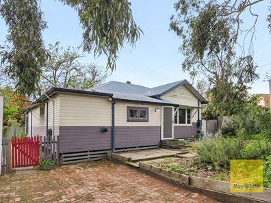 23 Jinda Road, Koongamia WA 6056