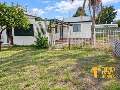 13 Traverse Street, Wagin WA 6315