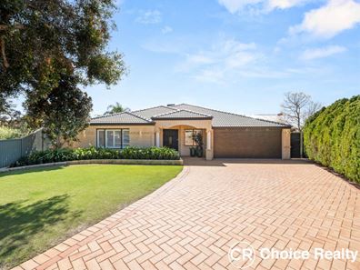 5 Lovatt Court, Leeming WA 6149