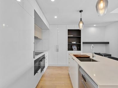 102/60 Riversdale Road, Rivervale WA 6103