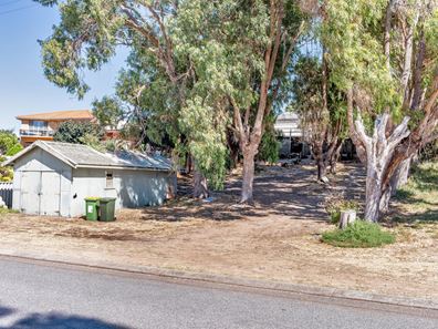 32 Cooranga Road, Falcon WA 6210