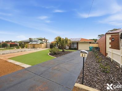 31 Blythwood Street, Dudley Park WA 6210