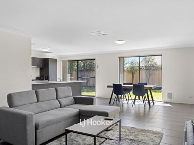 47 Crystal Bend, Dalyellup WA 6230