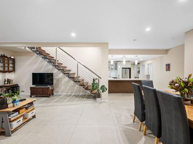 19/1 Tanunda Drive, Rivervale WA 6103