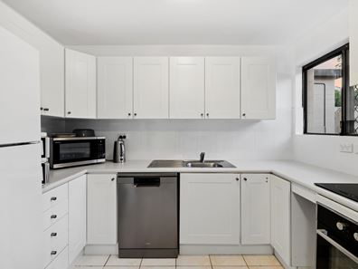 18/321 Canning Highway, Como WA 6152