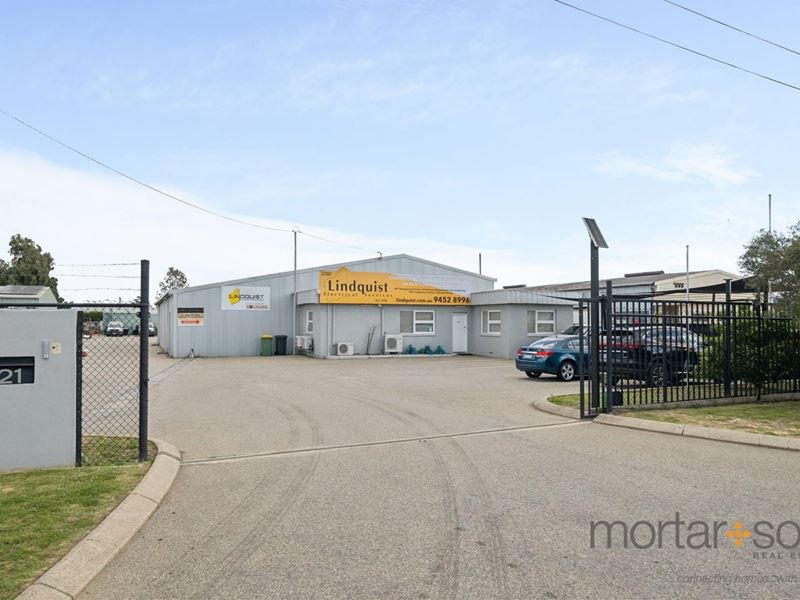 21 Stebbing Road, Maddington WA 6109