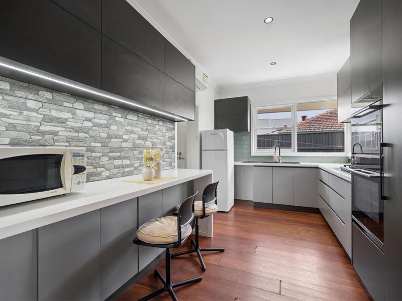 304 Keymer Street, Cloverdale WA 6105