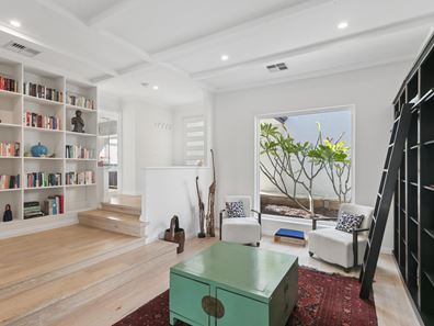 14B Knutsford Street, Swanbourne WA 6010