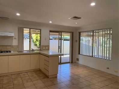 16 Bateson Heights, Clarkson WA 6030