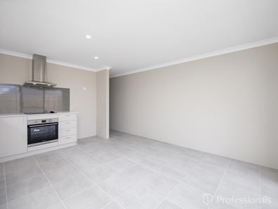 A/8 Damsel Way, Two Rocks WA 6037