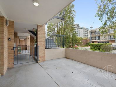 3/2 Stirling Street, South Perth WA 6151