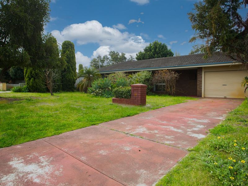 20 Ningaloo Way, Thornlie WA 6108