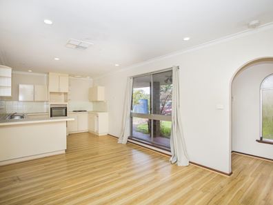 20 Ningaloo Way, Thornlie WA 6108