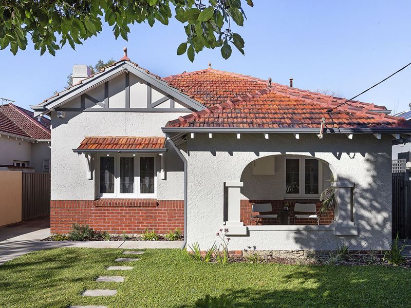 24 Buxton St, Mount Hawthorn WA 6016
