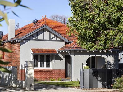 24 Buxton St, Mount Hawthorn WA 6016