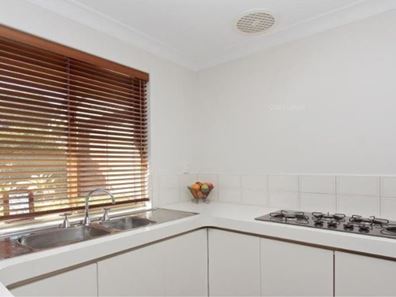 2/46 Normanby Road, Inglewood WA 6052