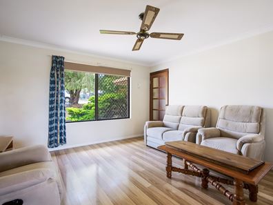 67 Mason Court, South Lake WA 6164