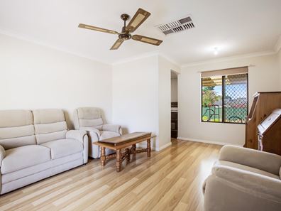 67 Mason Court, South Lake WA 6164