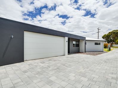 35B Salamander Street, Dianella WA 6059