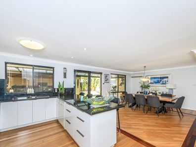 12 Sandstone Place, Marmion WA 6020
